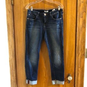 Stretchy denim capris!